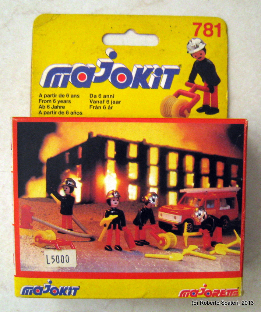 Majorette  Pompiers (n.Kit-0781)
